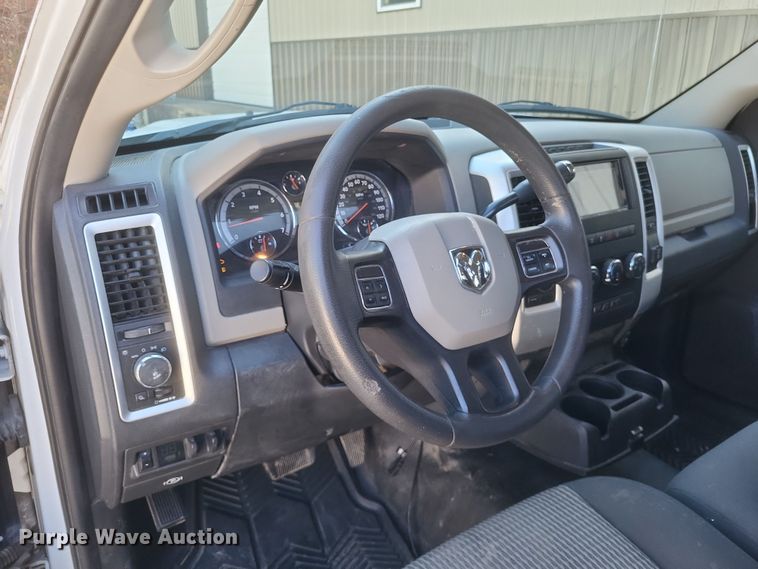 image for item MI9821 2012 Dodge Ram 2500 HD  pickup truck