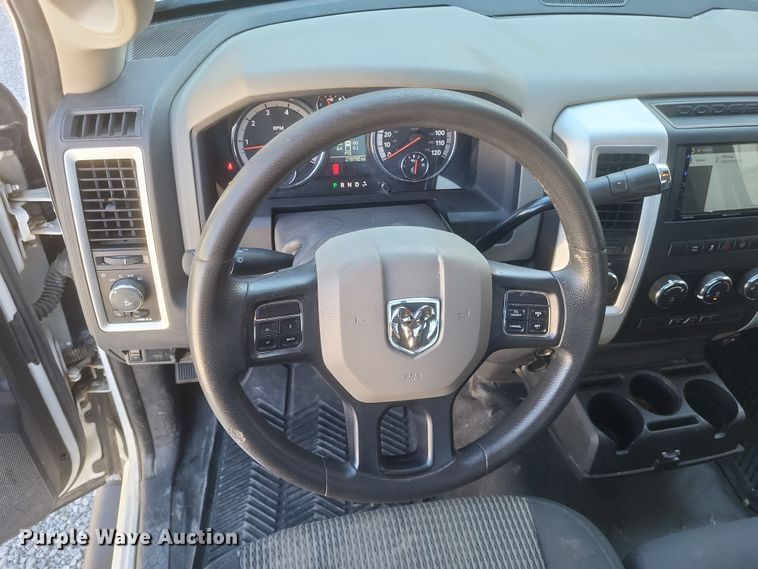 image for item MI9821 2012 Dodge Ram 2500 HD  pickup truck