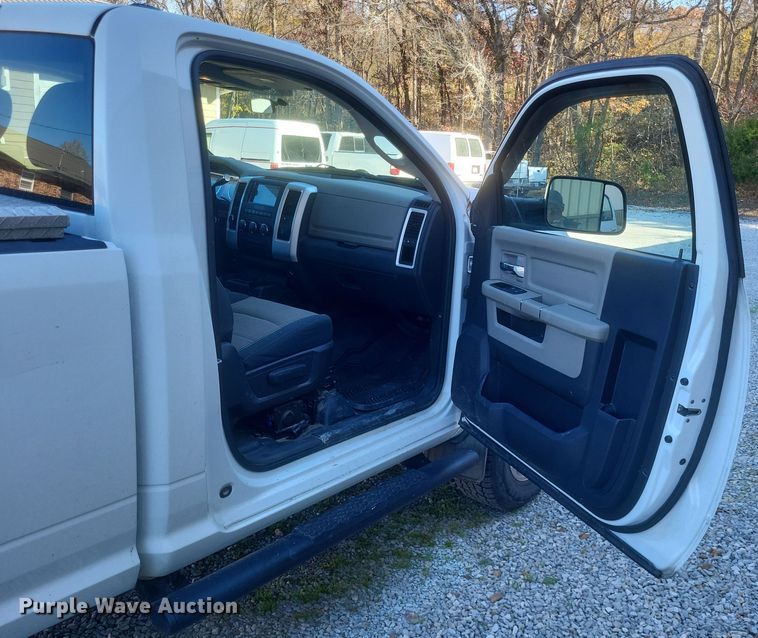 image for item MI9821 2012 Dodge Ram 2500 HD  pickup truck