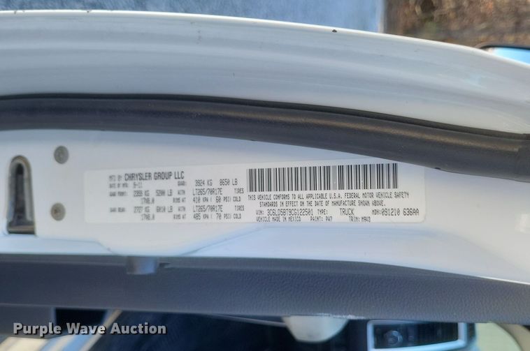 image for item MI9821 2012 Dodge Ram 2500 HD  pickup truck