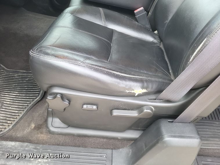 image for item MI9832 2011 GMC Sierra 1500 SLE  Ext. Cab pickup truck