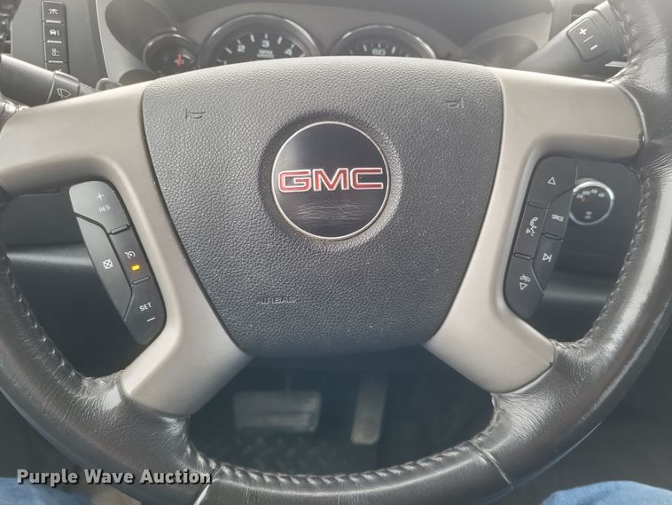 image for item MI9832 2011 GMC Sierra 1500 SLE  Ext. Cab pickup truck