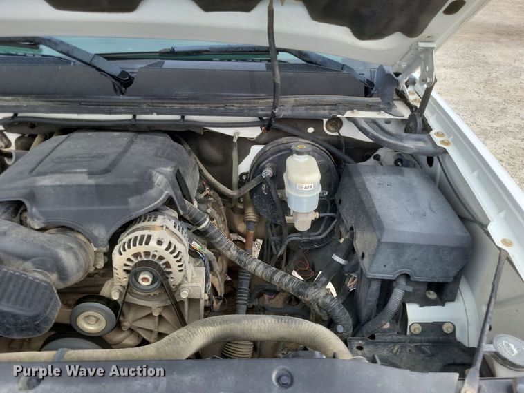 image for item MI9832 2011 GMC Sierra 1500 SLE  Ext. Cab pickup truck