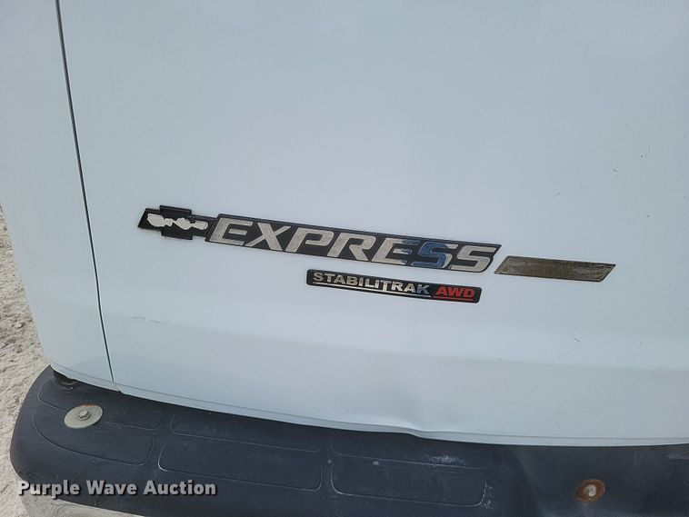 image for item MI9833 2014 Chevrolet Express  van