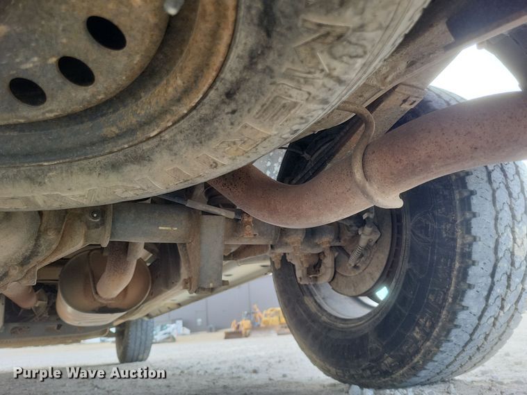 image for item MI9833 2014 Chevrolet Express  van