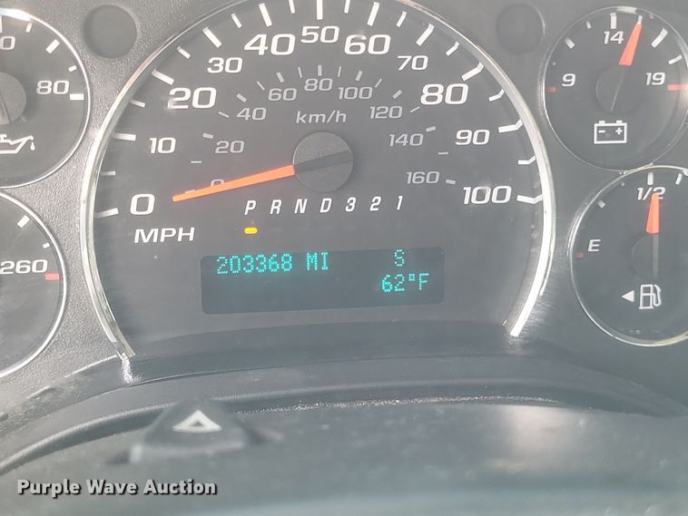 image for item MI9833 2014 Chevrolet Express  van