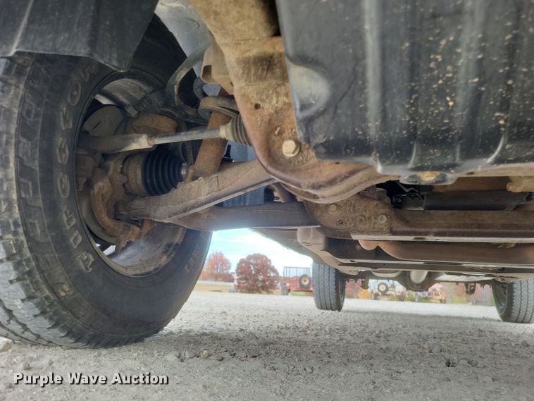 image for item MI9835 2011 Chevrolet Silverado 1500 LS  Ext. Cab pickup truck