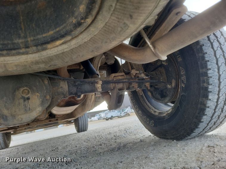 image for item MI9835 2011 Chevrolet Silverado 1500 LS  Ext. Cab pickup truck