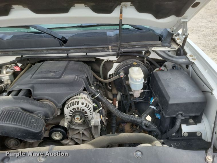 image for item MI9835 2011 Chevrolet Silverado 1500 LS  Ext. Cab pickup truck