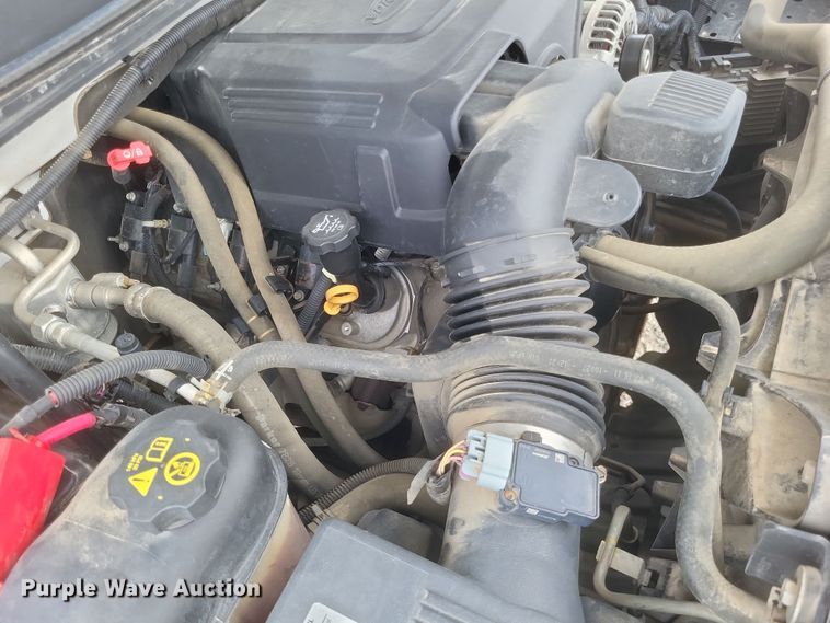 image for item MI9835 2011 Chevrolet Silverado 1500 LS  Ext. Cab pickup truck