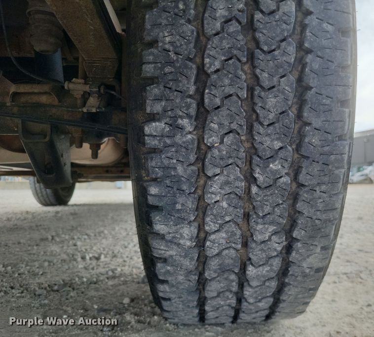 image for item MI9835 2011 Chevrolet Silverado 1500 LS  Ext. Cab pickup truck