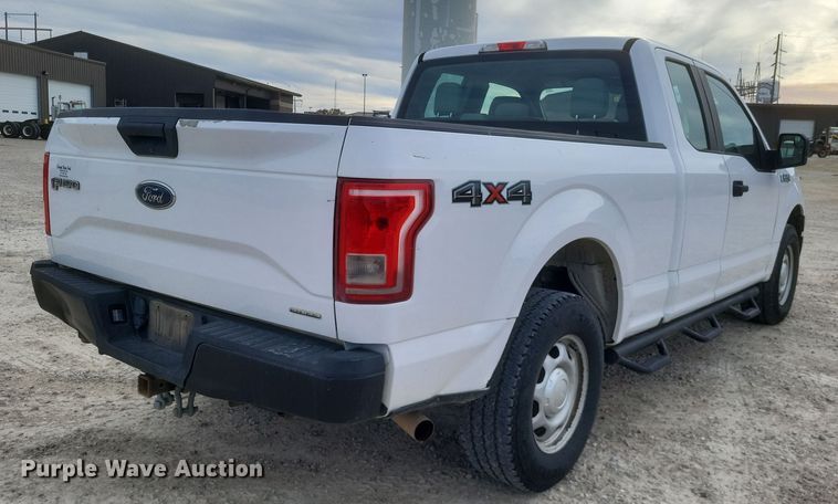 image for item MI9836 2015 Ford F150 XL  SuperCab pickup truck