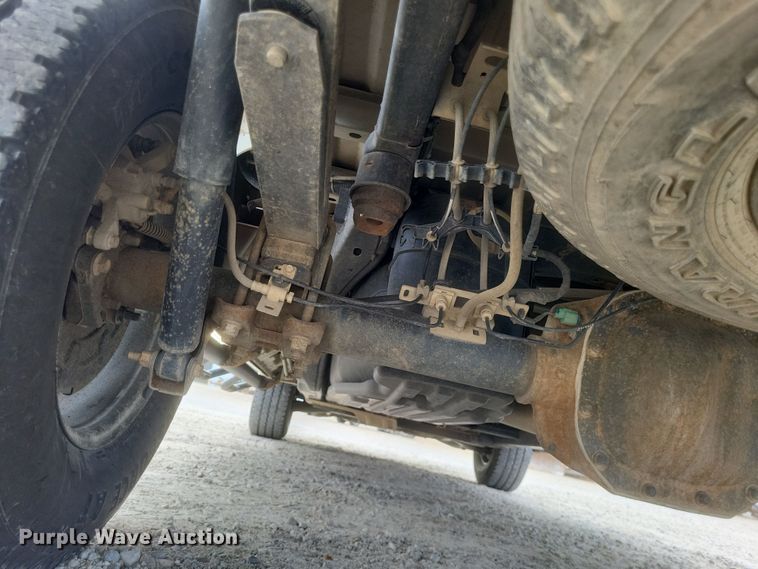 image for item MI9836 2015 Ford F150 XL  SuperCab pickup truck