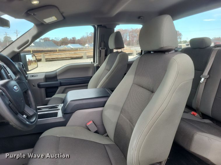 image for item MI9836 2015 Ford F150 XL  SuperCab pickup truck