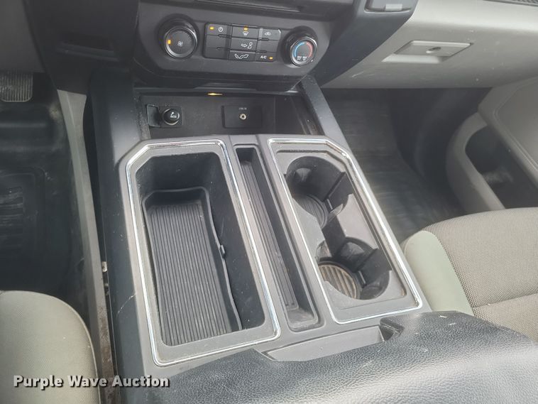 image for item MI9836 2015 Ford F150 XL  SuperCab pickup truck