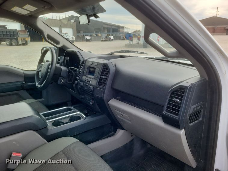 image for item MI9836 2015 Ford F150 XL  SuperCab pickup truck