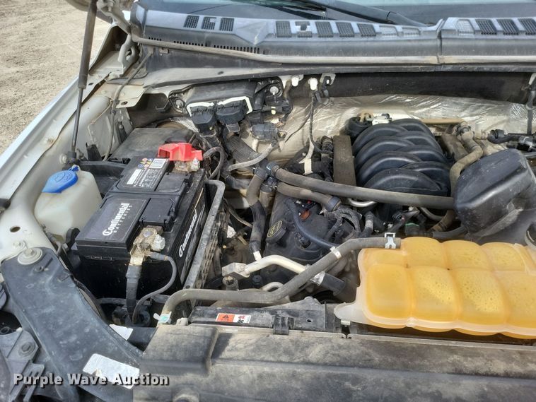 image for item MI9836 2015 Ford F150 XL  SuperCab pickup truck