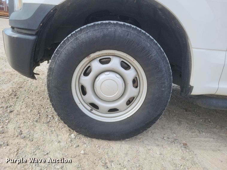 image for item MI9836 2015 Ford F150 XL  SuperCab pickup truck