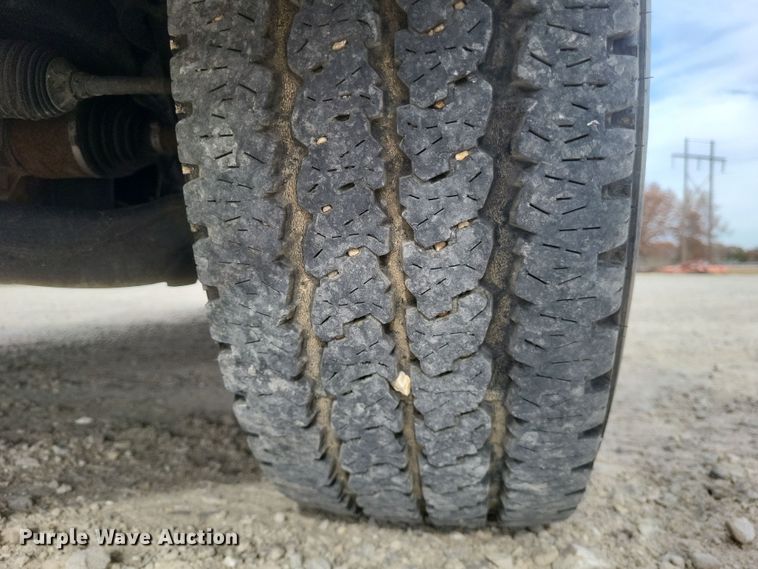 image for item MI9836 2015 Ford F150 XL  SuperCab pickup truck