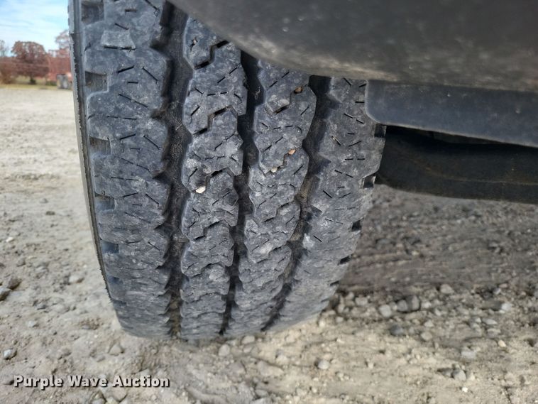 image for item MI9836 2015 Ford F150 XL  SuperCab pickup truck