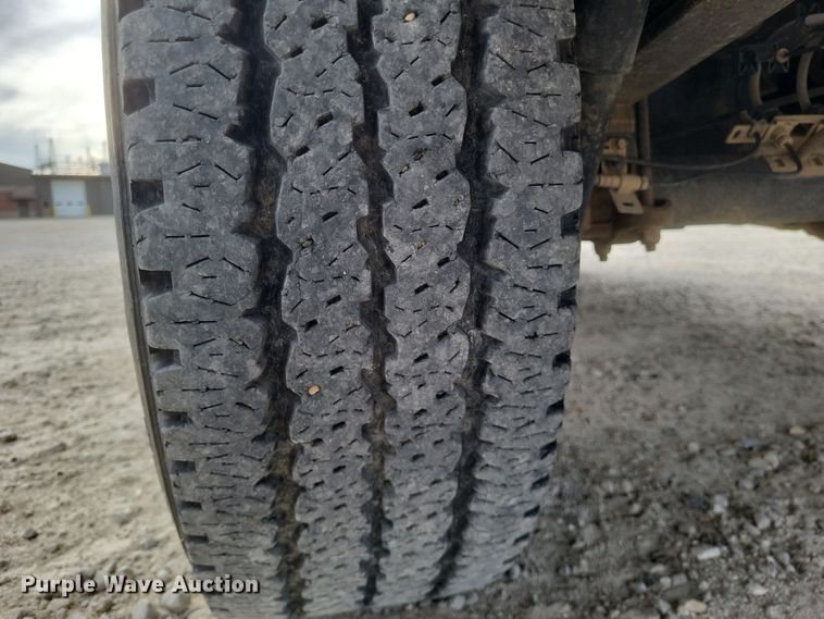 image for item MI9836 2015 Ford F150 XL  SuperCab pickup truck