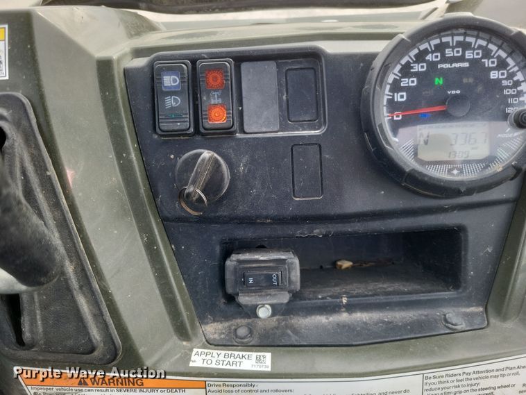 image for item MI9837 2016 Polaris  Ranger 6x6 utility vehicle