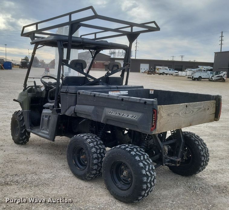 image for item MI9838 2016 Polaris Ranger 6x6  utility vehicle