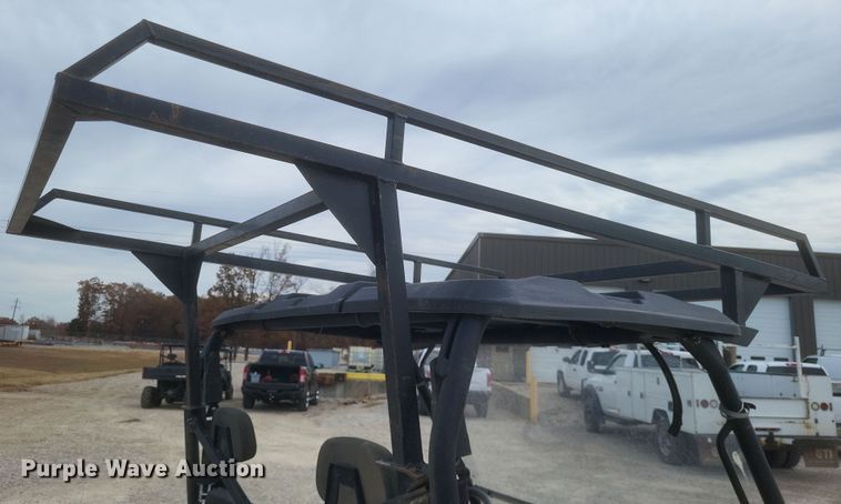 image for item MI9838 2016 Polaris Ranger 6x6  utility vehicle