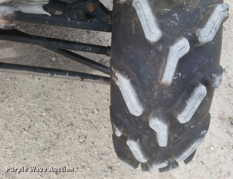 image for item MI9838 2016 Polaris Ranger 6x6  utility vehicle