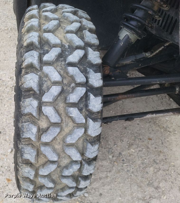 image for item MI9838 2016 Polaris Ranger 6x6  utility vehicle