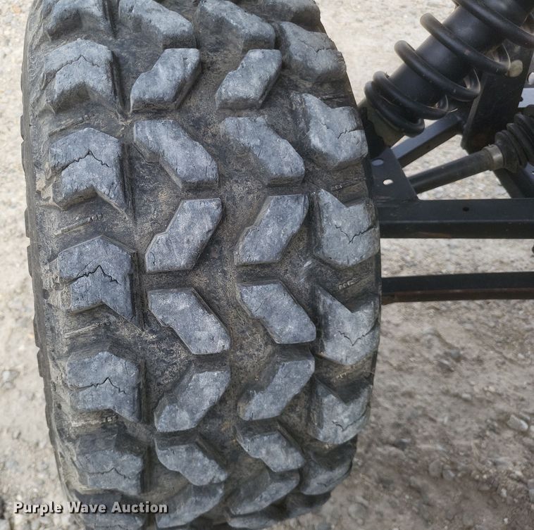 image for item MI9838 2016 Polaris Ranger 6x6  utility vehicle