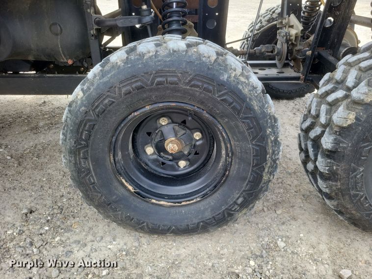 image for item MI9838 2016 Polaris Ranger 6x6  utility vehicle