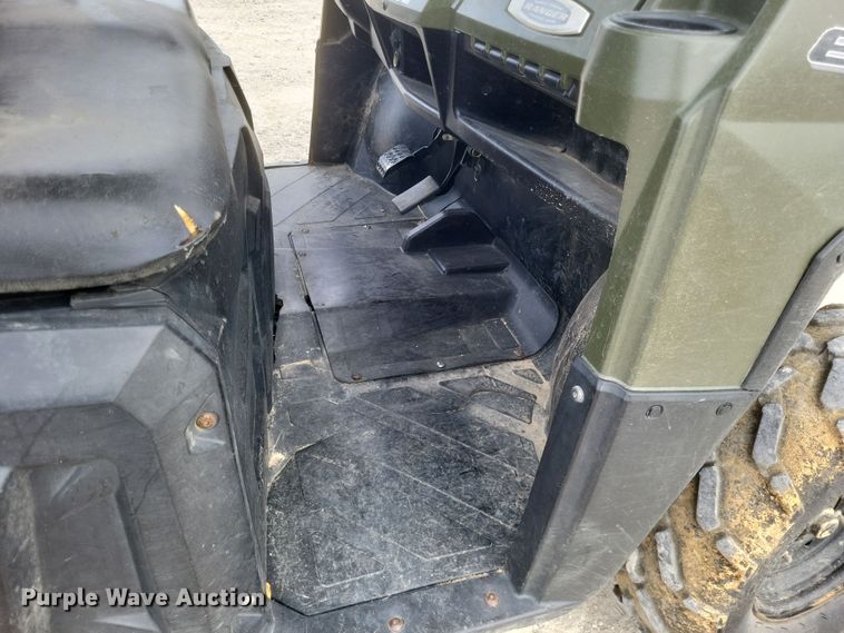 image for item MI9839 2014 Polaris Ranger 6x6  utility vehicle