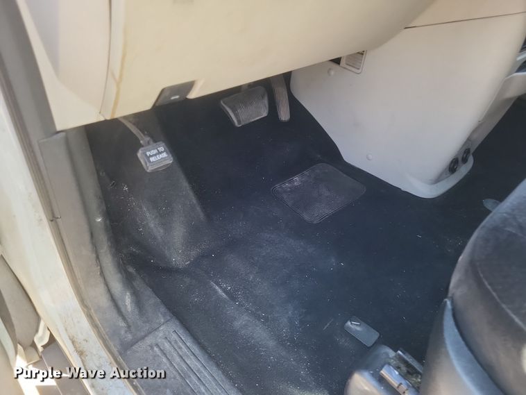 image for item MI9842 2014 Dodge Grand Caravan  van