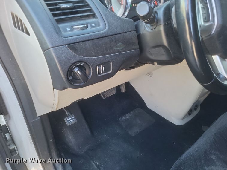 image for item MI9842 2014 Dodge Grand Caravan  van