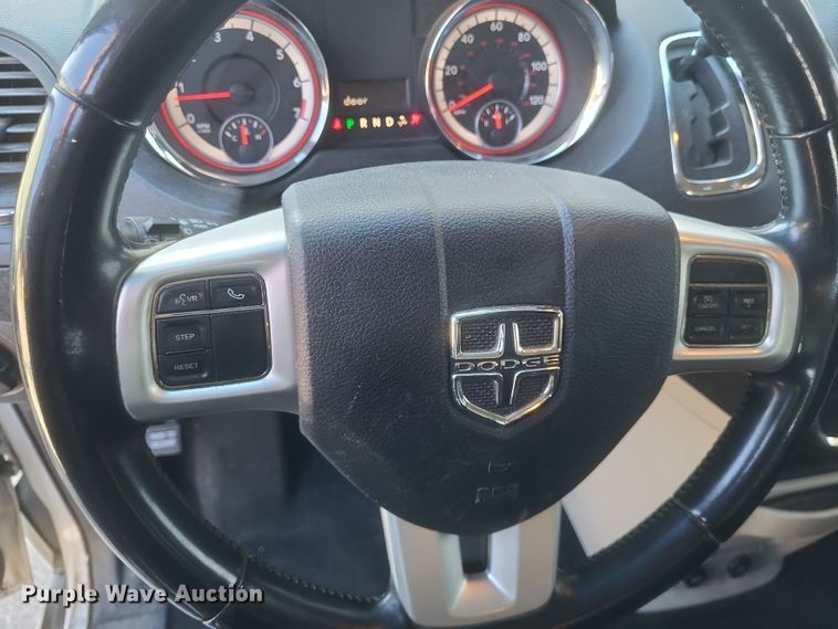 image for item MI9842 2014 Dodge Grand Caravan  van