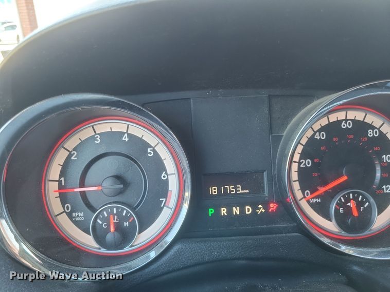 image for item MI9842 2014 Dodge Grand Caravan  van