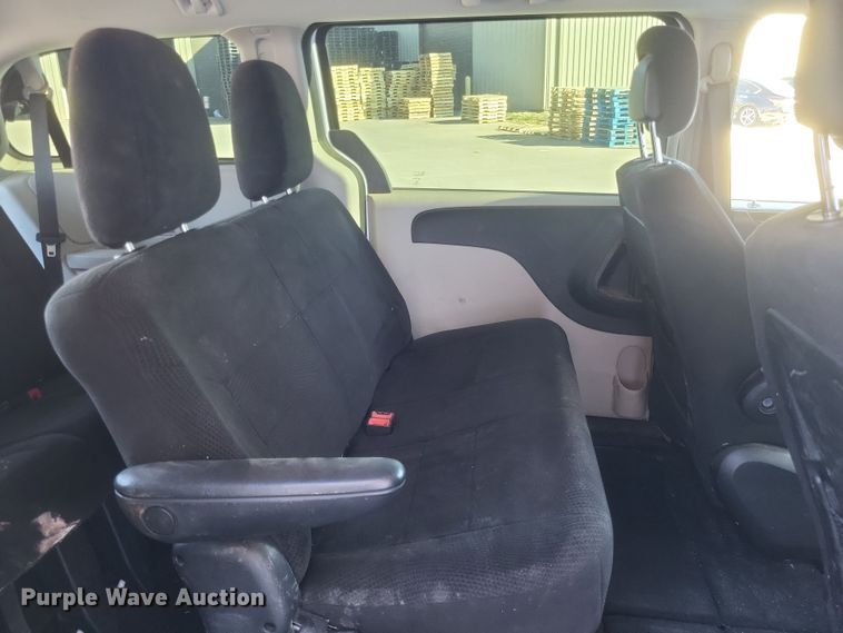 image for item MI9842 2014 Dodge Grand Caravan  van