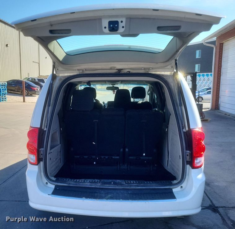 image for item MI9842 2014 Dodge Grand Caravan  van