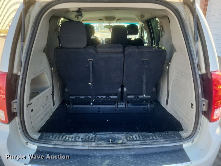 image for item MI9842 2014 Dodge Grand Caravan  van