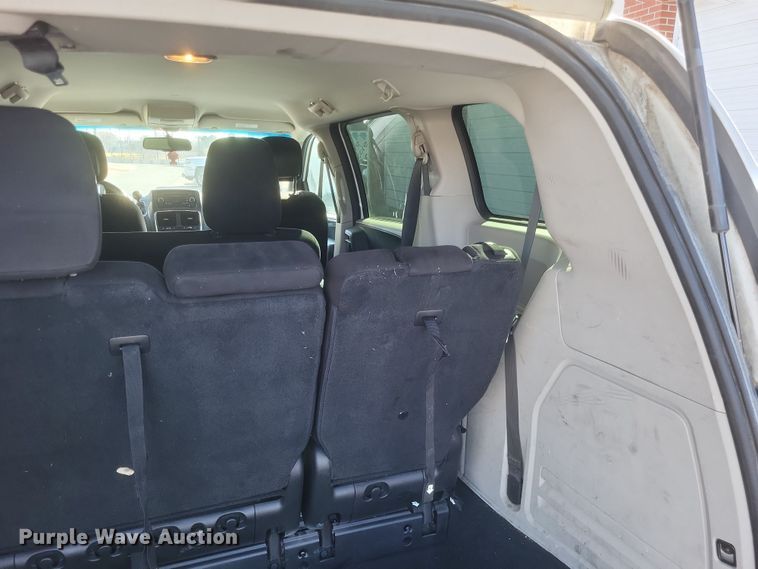 image for item MI9842 2014 Dodge Grand Caravan  van