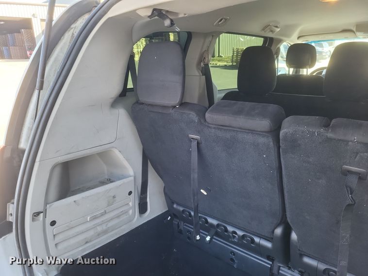 image for item MI9842 2014 Dodge Grand Caravan  van