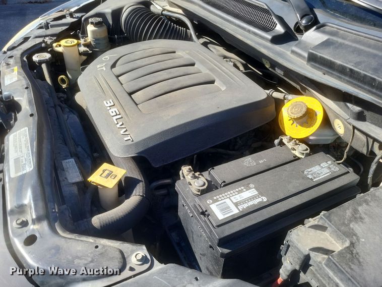 image for item MI9842 2014 Dodge Grand Caravan  van