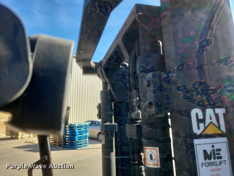 image for item MI9843 Caterpillar EP18T  forklift