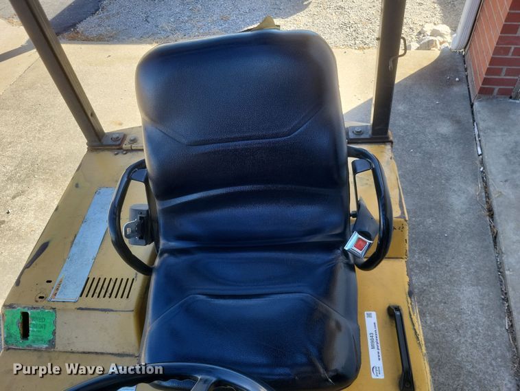 image for item MI9843 Caterpillar EP18T  forklift