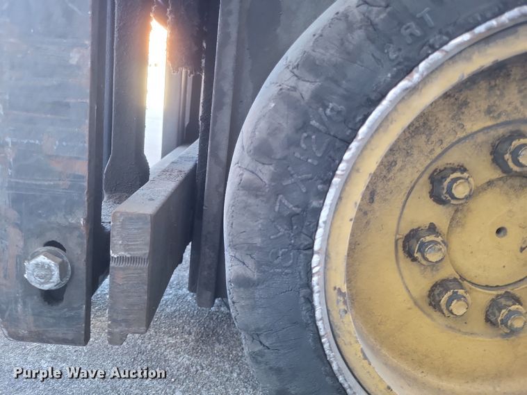 image for item MI9843 Caterpillar EP18T  forklift