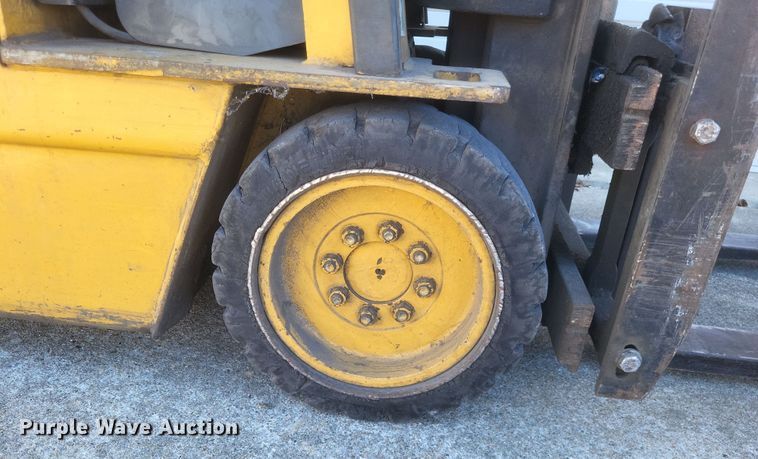 image for item MI9843 Caterpillar EP18T  forklift