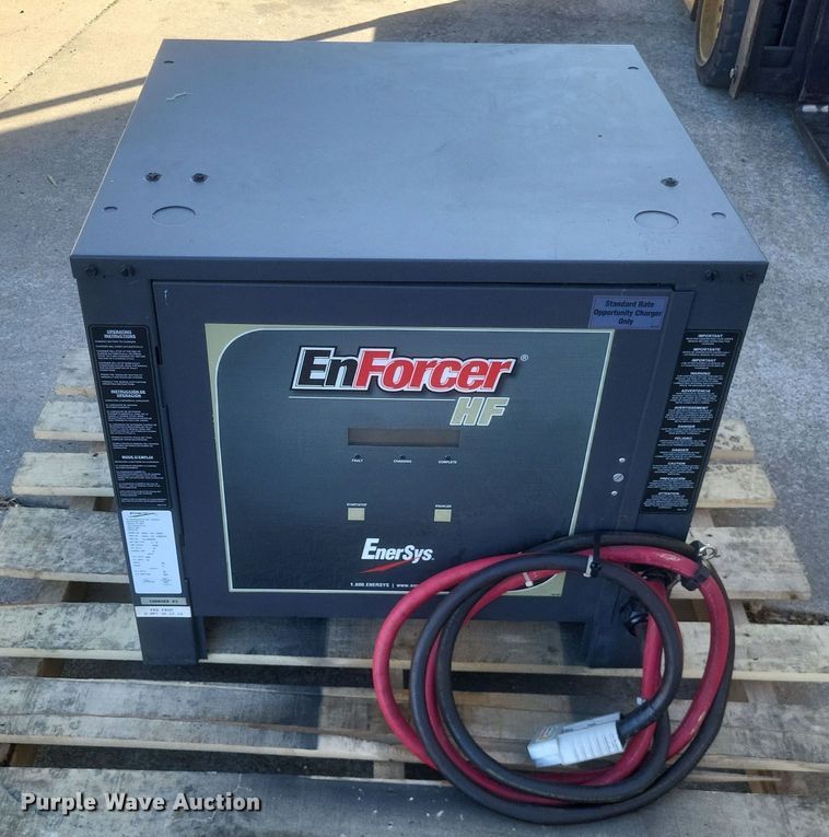 image for item MI9843 Caterpillar EP18T  forklift