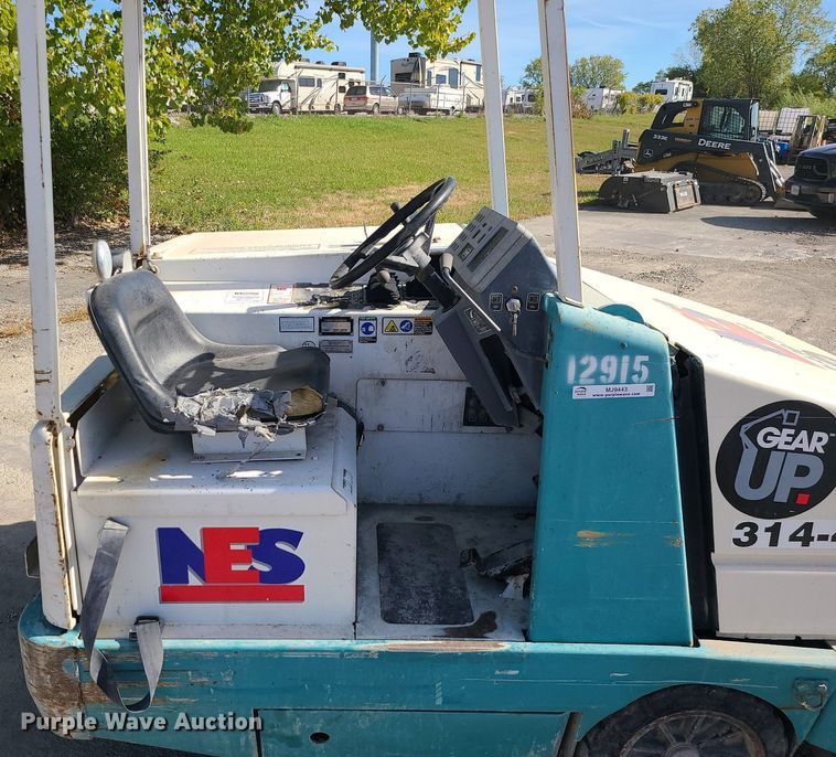 image for item MJ9443 Tennant  sweeper