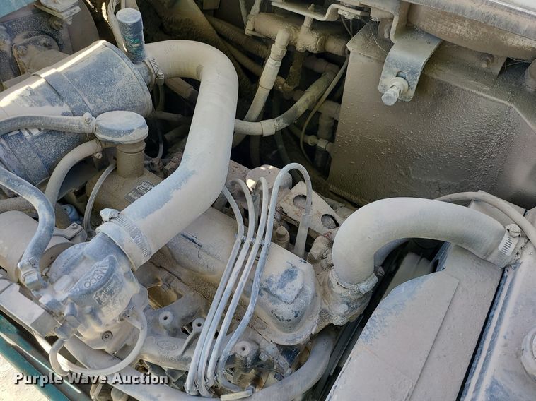 image for item MJ9443 Tennant  sweeper